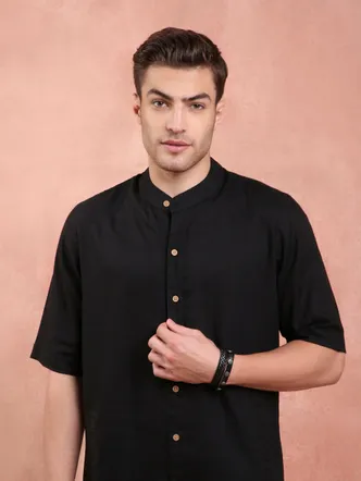 Black Mandarin Collar Men's Short Sleeve Shirt